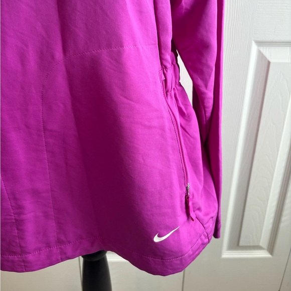 Nike Golf Magenta Windbreaker - Picture 3 of 7